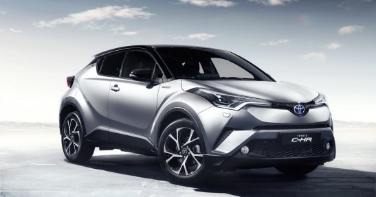 Toyota C-HR - tak wygląda wnętrze małego crossovera