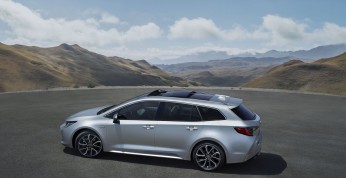 Toyota Corolla Touring Sports - pierwsze zdjęcia kompaktowego kombi