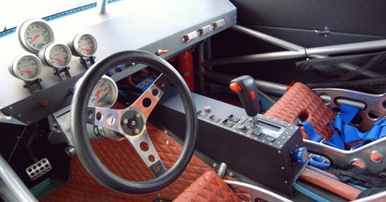 Toyota Corona z 1968 roku jako wyścigowy Hot Rod