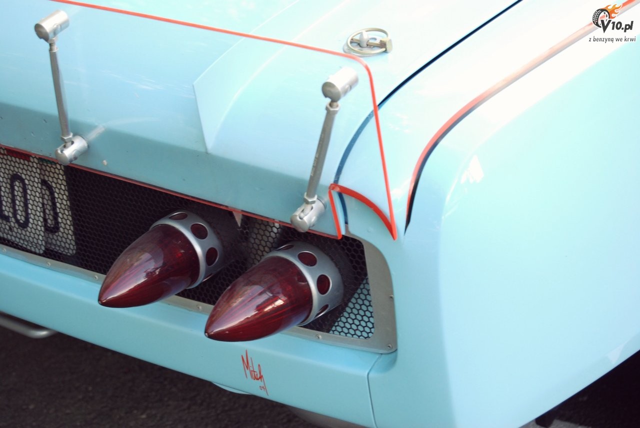 Toyota Corona z 1968 roku jako wycigowy Hot Rod