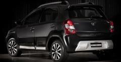 Toyota Etios Cross