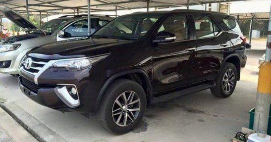 Nowa Toyota Fortuner