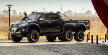Toyota Hilux 6x6 zmodyfikowana przez Overdrive