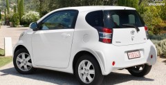 Toyota iQ