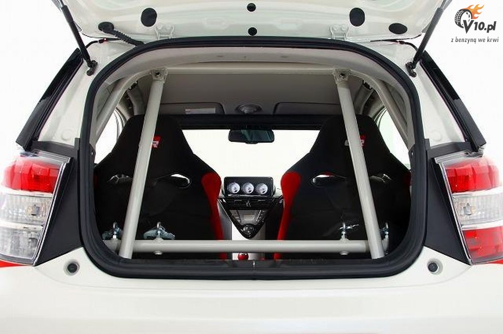 Toyota iQ GRMN Racing Concept