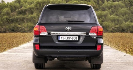 Toyota Land Cruiser V8
