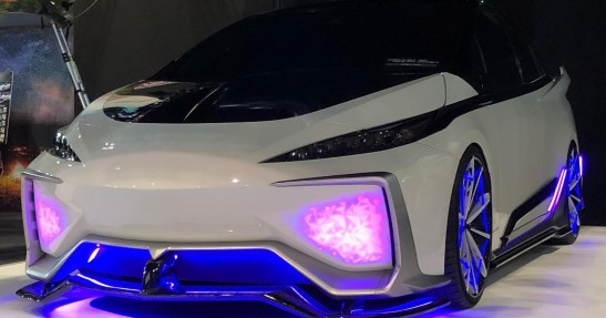 Toyota Ambivalent RD Prius PHV Concept