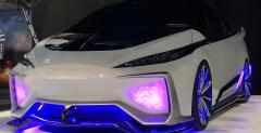 Toyota Ambivalent RD Prius PHV Concept