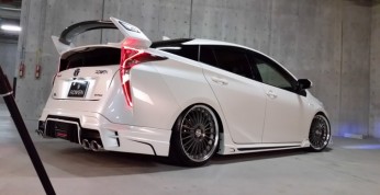 Toyota Prius w kontrowersyjnym wydaniu Rowen