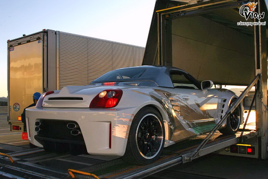 Nowa Toyota MR2 Sport Hybrid Concept