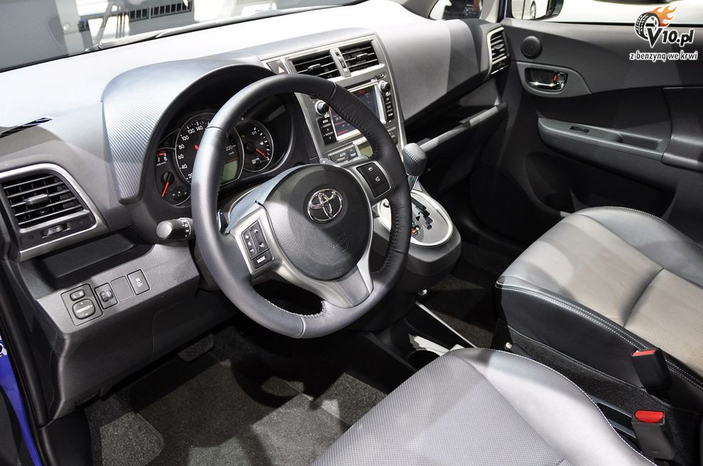 Nowa Toyota Verso-S - Paris Motor Show 2010