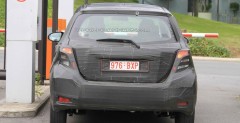 Nowa Toyota Yaris 2012 - zdjcie szpiegowskie