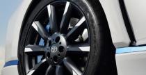 Toyota Yaris Hybrid R