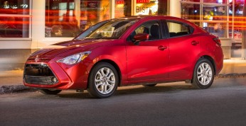 Toyota Yaris Sedan w Kanadzie bazuje na Maździe 2 Sedan