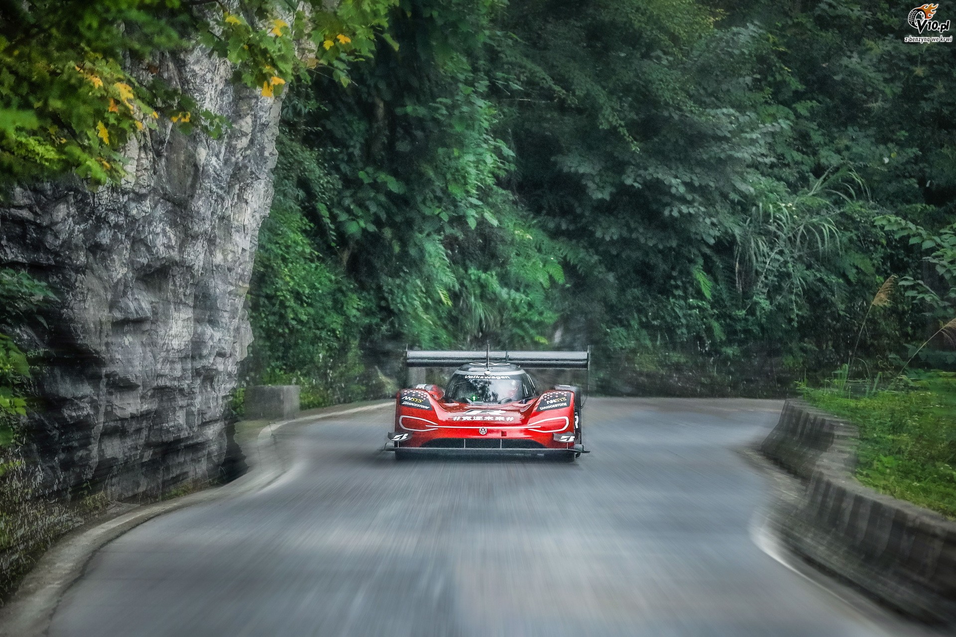 Volkswagen ID R