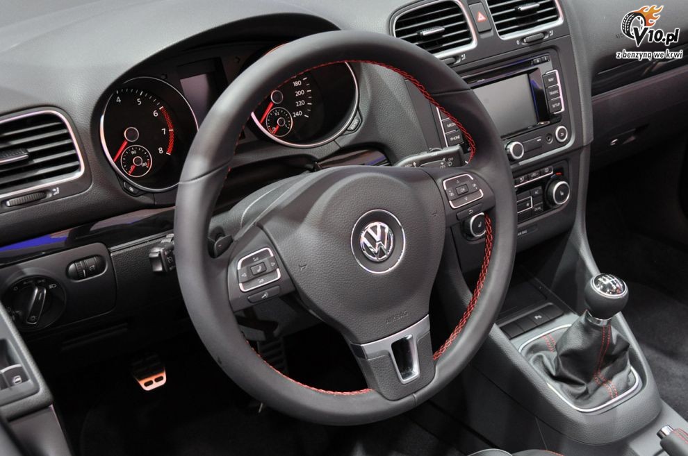 Volkswagen Golf Cabrio na targach w Genewie