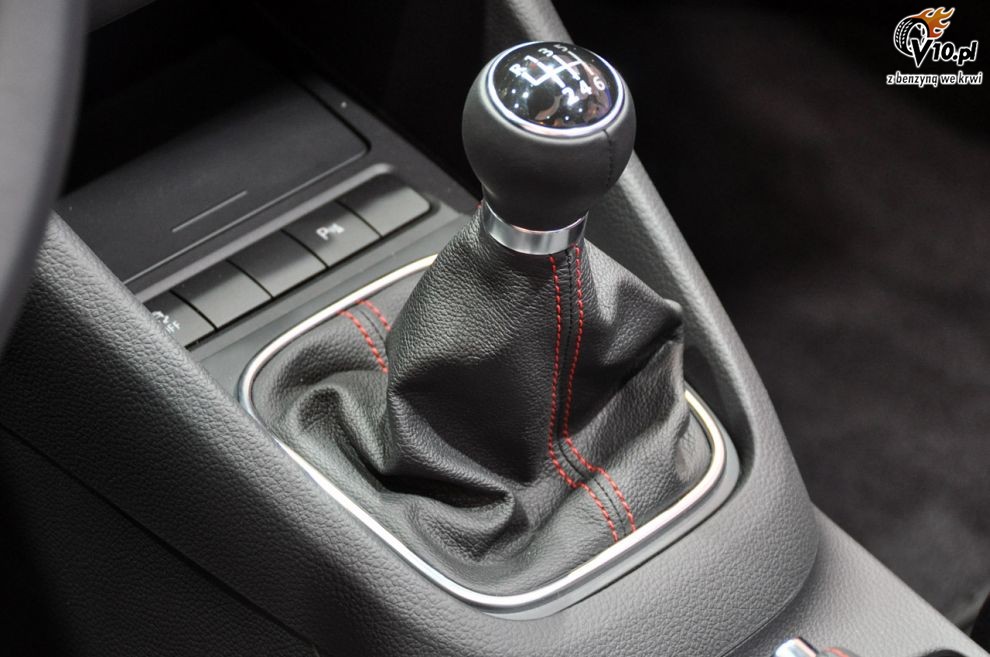 Volkswagen Golf Cabrio na targach w Genewie