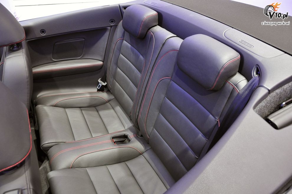 Volkswagen Golf Cabrio na targach w Genewie