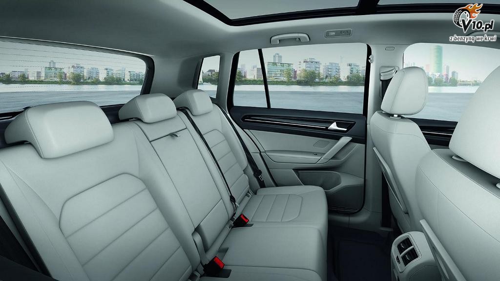Volkswagen Golf Sportsvan Concept