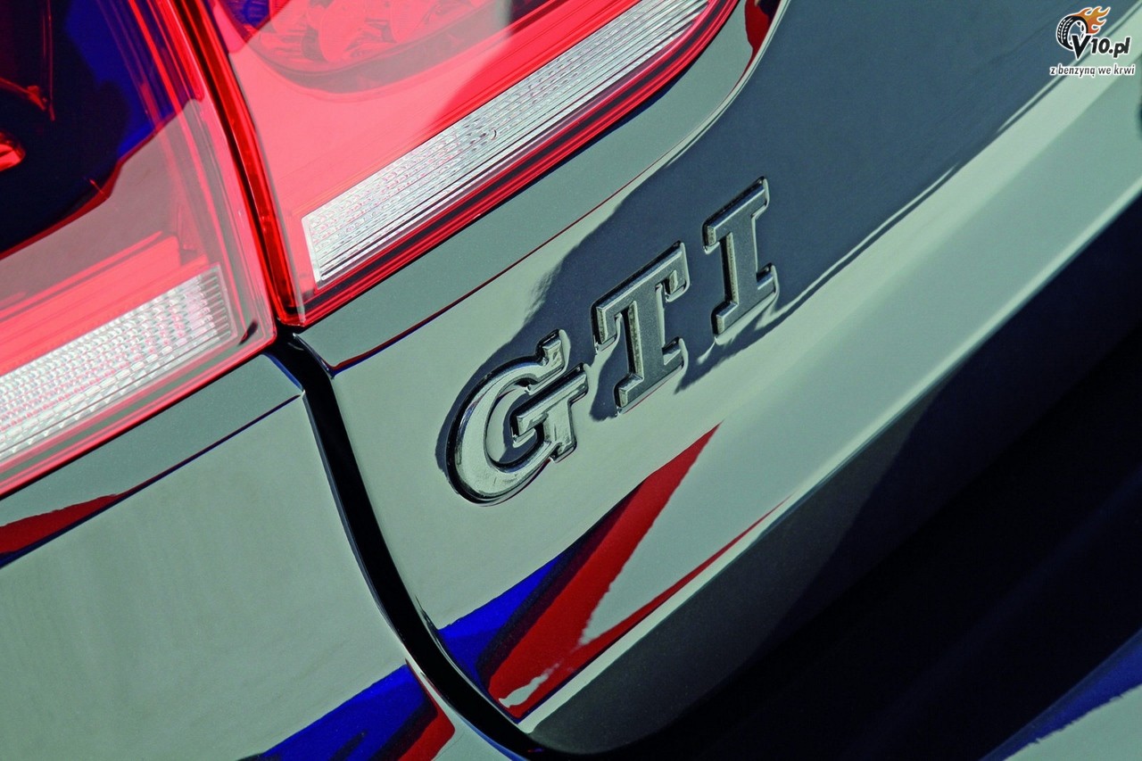 Volkswagen Golf GTI Black Concept