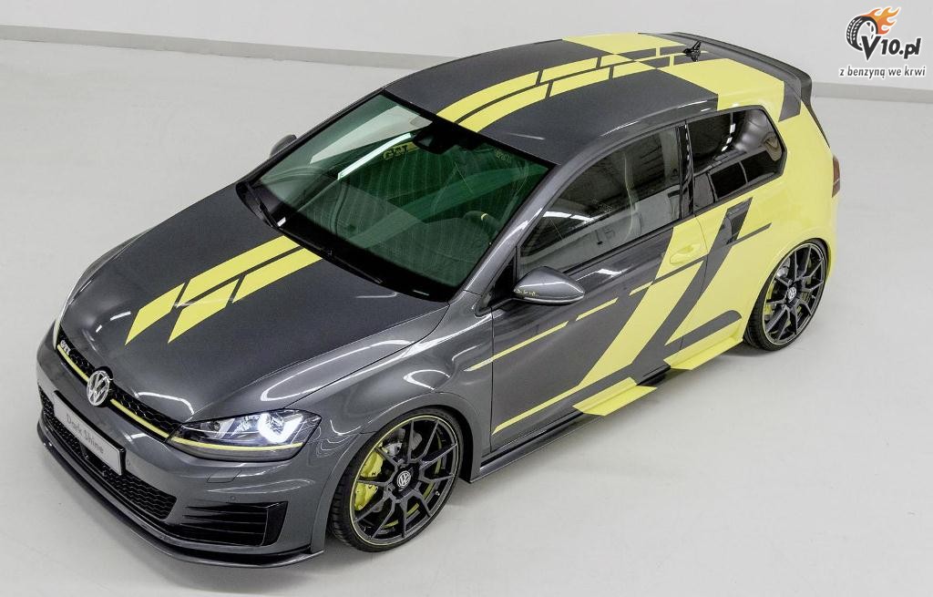 Volskwagen Golf GTI Dark Shine Concept