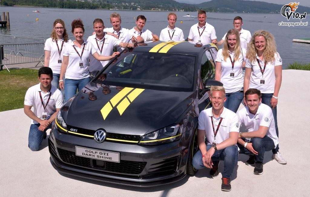 Volskwagen Golf GTI Dark Shine Concept