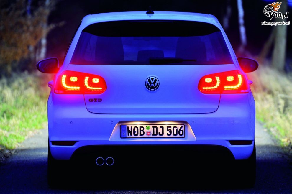 Nowy Volkswagen Golf GTD z lampami LED