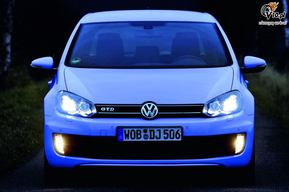 Nowy Volkswagen Golf GTD z lampami LED