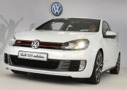 Nowy Volkswagen Golf GTI Adidas