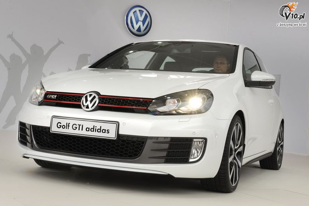 Nowy Volkswagen Golf GTI Adidas