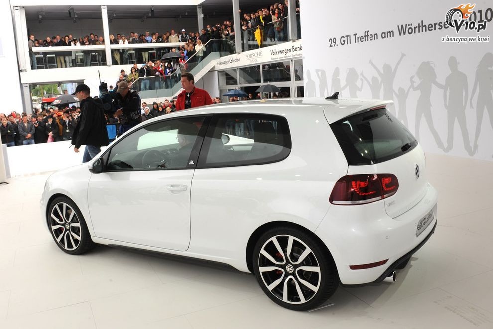 Nowy Volkswagen Golf GTI Adidas