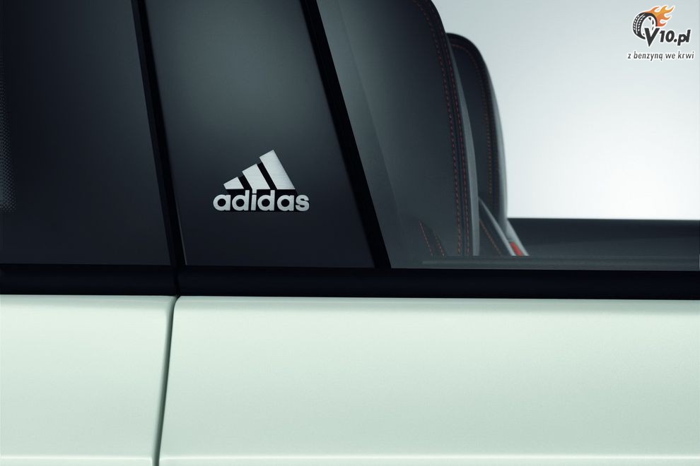 Nowy Volkswagen Golf GTI Adidas