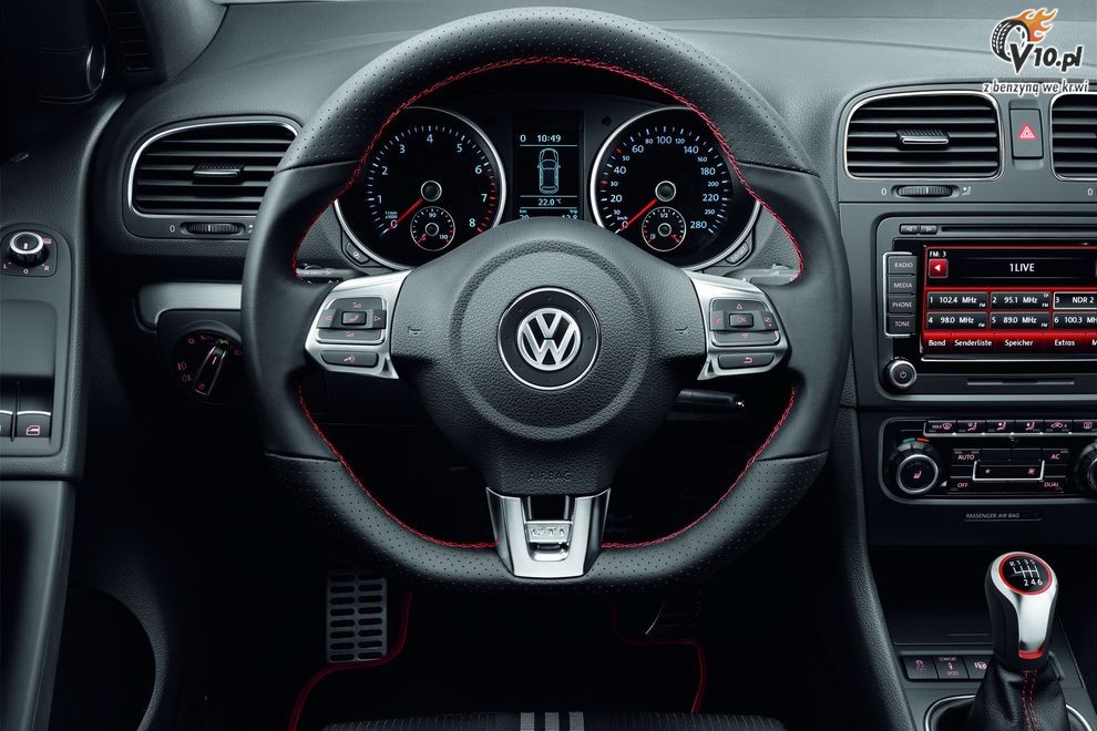 Nowy Volkswagen Golf GTI Adidas