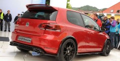 Nowy Volkswagen Golf GTI Excessive Study