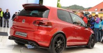 Nowy Volkswagen Golf GTI Excessive Study