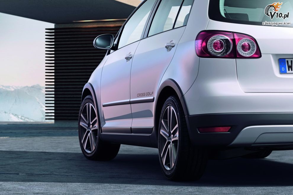 Nowy Volkswagen CrossGolf 2010 po face liftingu