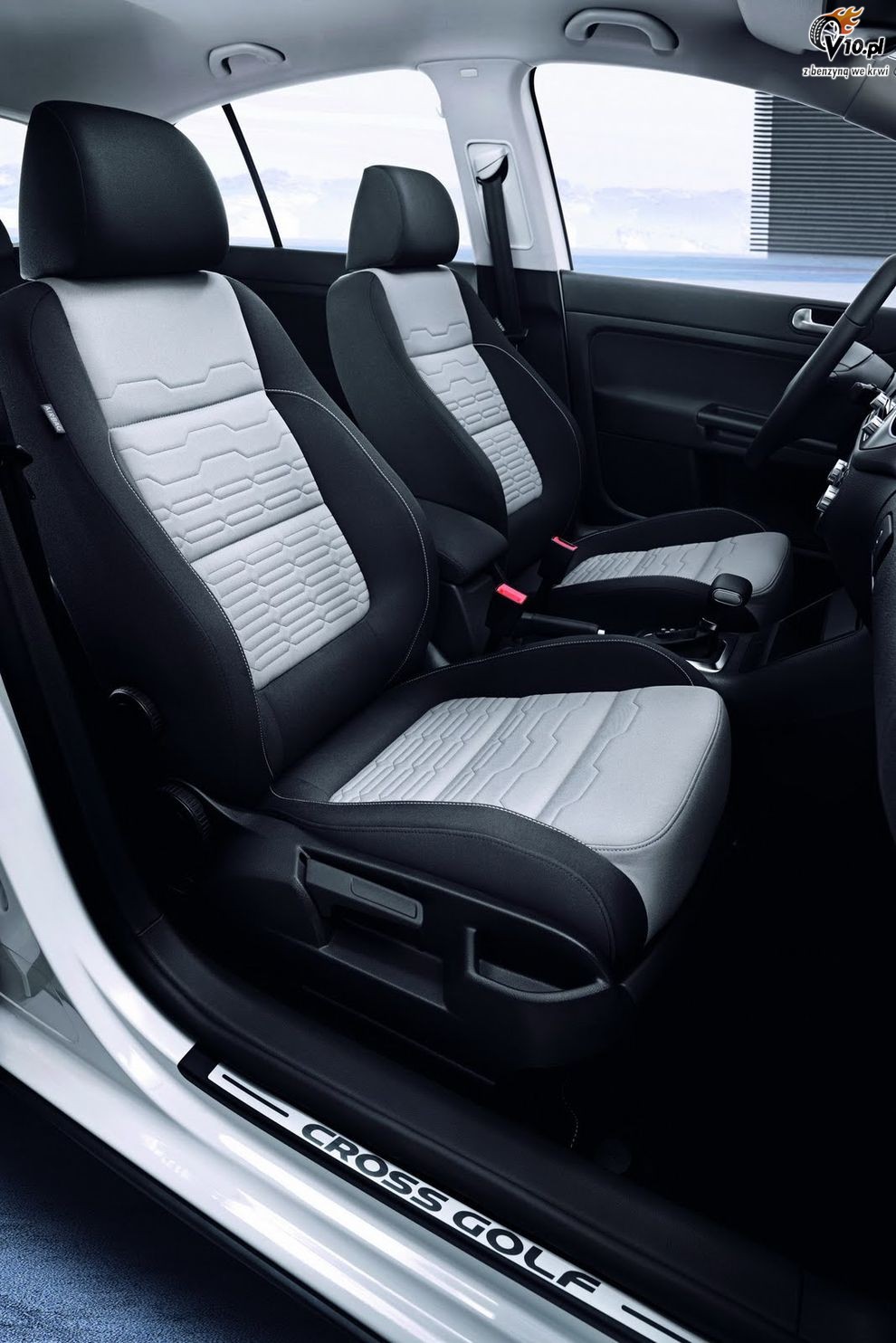 Nowy Volkswagen CrossGolf 2010 po face liftingu