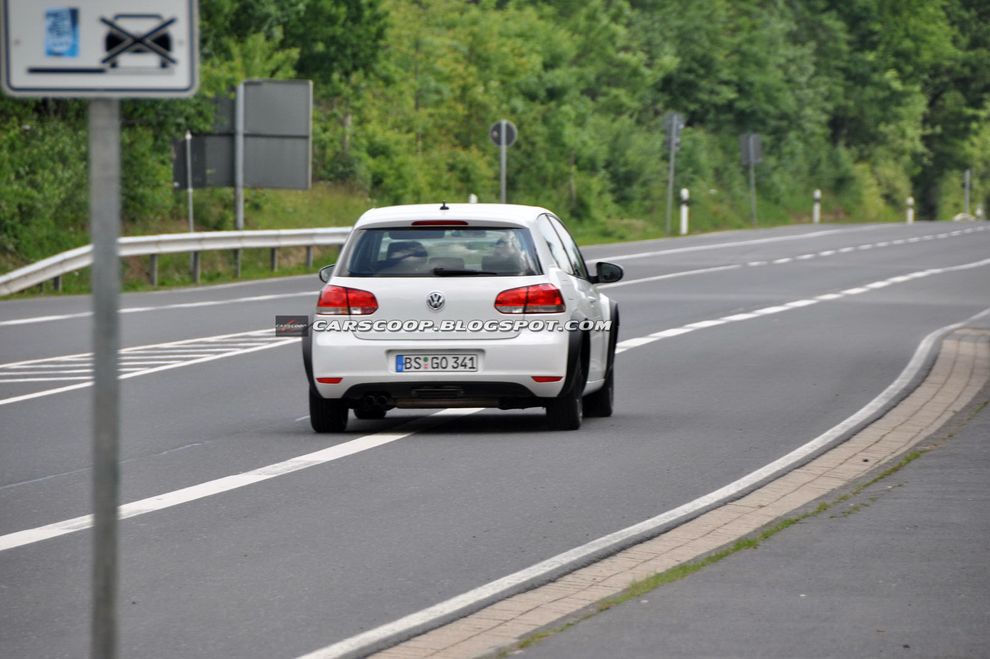Nowy Volkswagen Golf pojawi si jeszcze w 2012 r.?