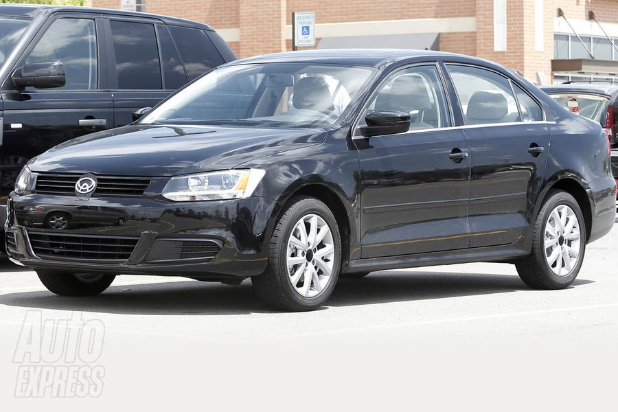 Nowy Volkswagen Jetta 2010 - zdjcie szpiegowskie