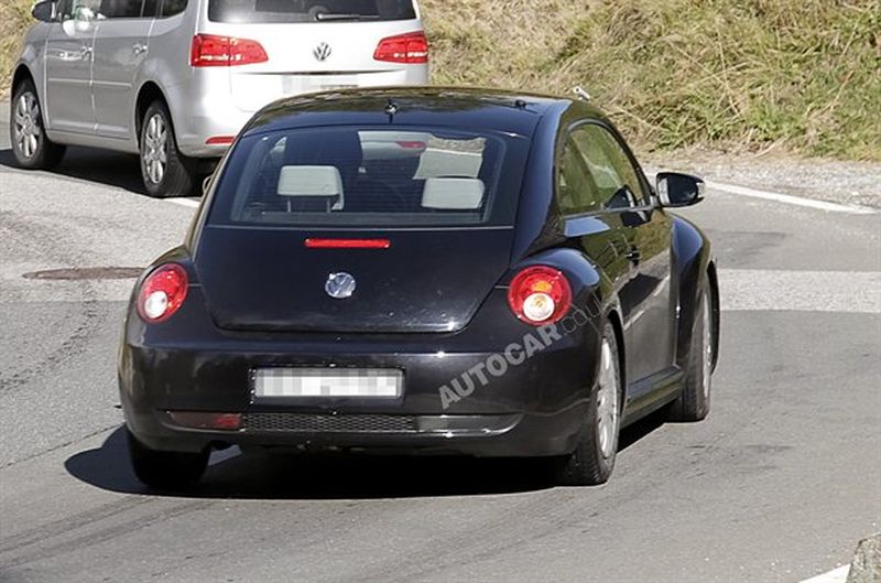 Nowy Volkswagen New Beetle II - zdjcie szpiegowskie