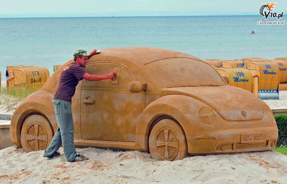 Volkswagen New Beetle z piasku