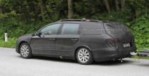 Nowy Volkswagen Passat Variant 2012 - zdjcie szpiegowskie