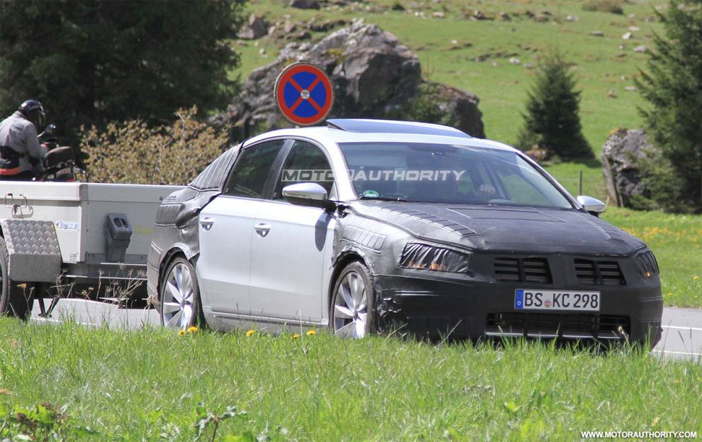 Nowy Volkswagen Passat 2012 - zdjcie szpiegowskie