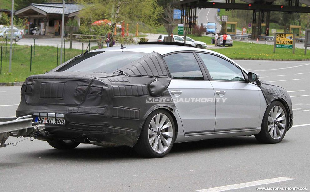 Nowy Volkswagen Passat 2012 - zdjcie szpiegowskie