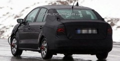 Nowy Volkswagen Polo sedan - zdjcie szpiegowskie