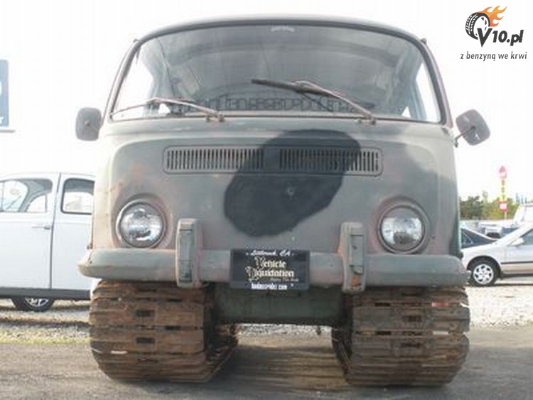 Volkswagen Transporter na gsienicach