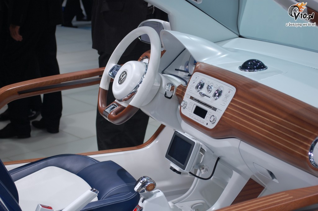 Volkswagen UP Azzura
