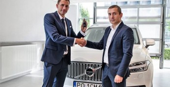 Łukasz Kubot odebrał kluczyki do nowego Volvo XC90