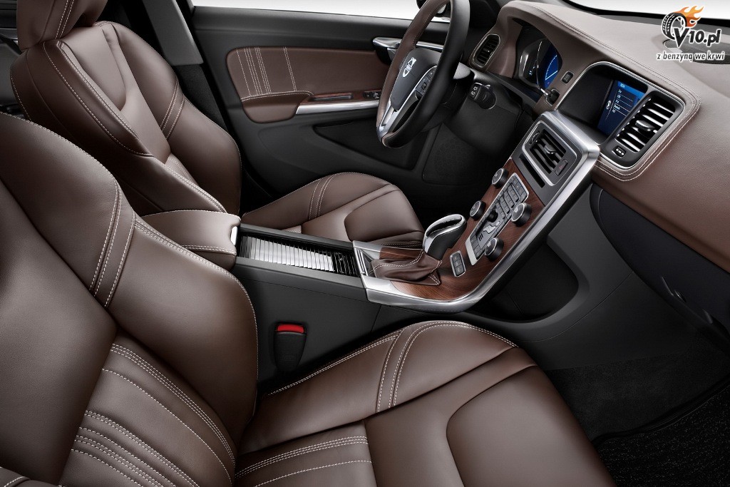 Volvo S60L Plug-in Hybrid