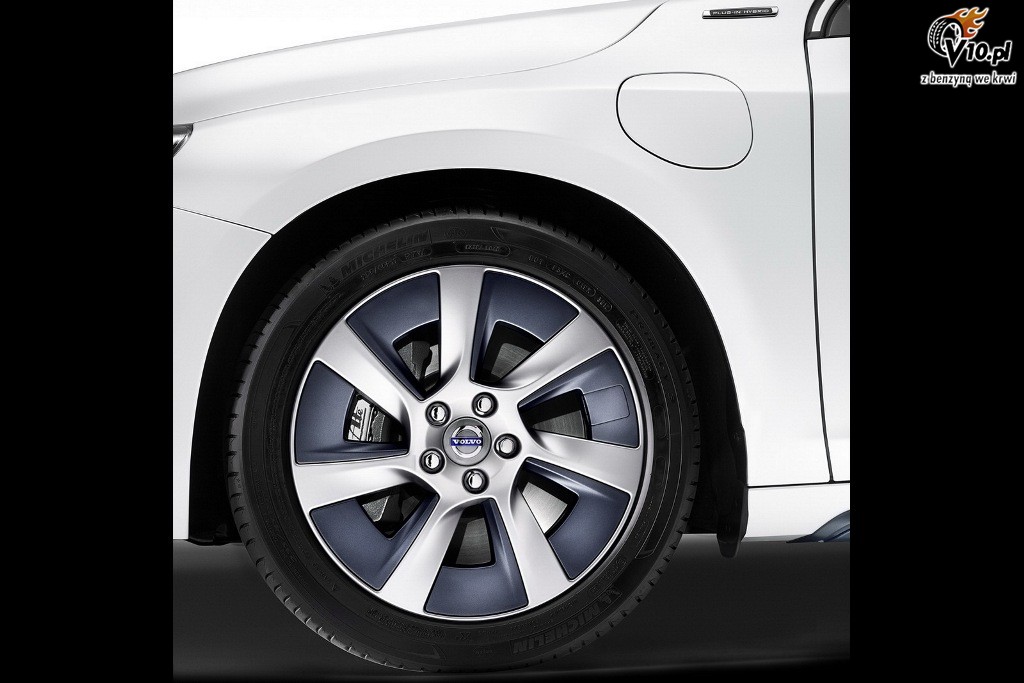 Volvo S60L Plug-in Hybrid